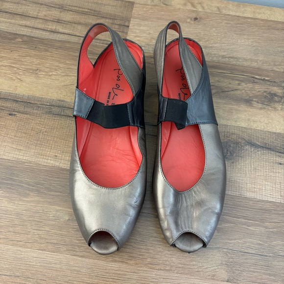 Pas de Rouge Silvia Peep Toe Low Wedge Leather Shoes Women's - Picture 6 of 12